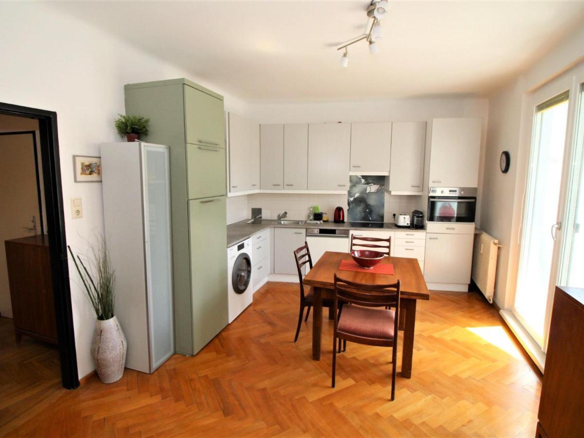Apartment Opera By Interhome Vienna Exterior photo